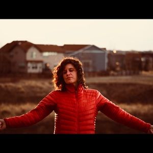 Meet your Posher, Tabitha